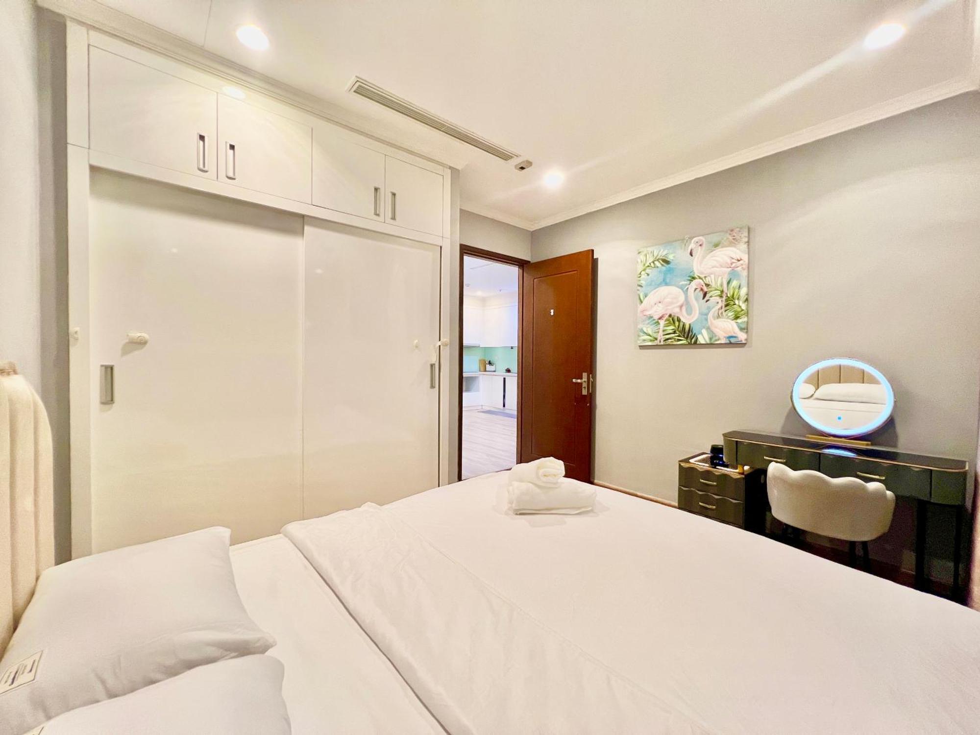 Apartment Central2, Landmark81, Saigon Luxury Apartment, Cityview *